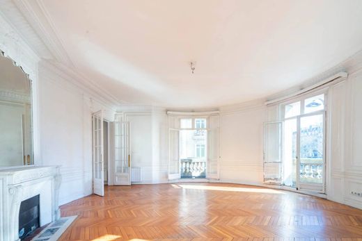 ﺷﻘﺔ ﻓﻲ Monceau, Courcelles, Ternes, Paris