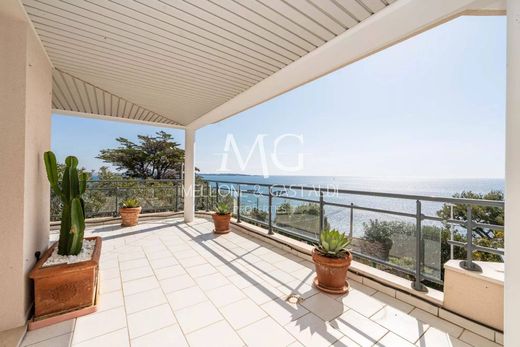 Apartment in Cannes, Alpes-Maritimes