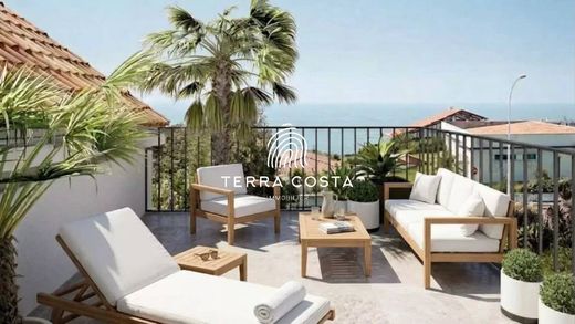 Apartment / Etagenwohnung in Biarritz, Pyrénées-Atlantiques