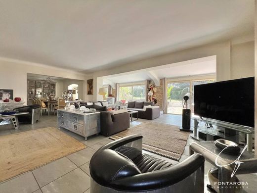 别墅  Saint-Raphaël, Var