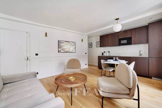 套间/公寓  Tour Eiffel, Invalides – Ecole Militaire, Saint-Thomas d’Aquin, Paris