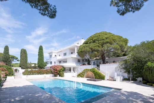 Casa di lusso a Sainte-Maxime, Var