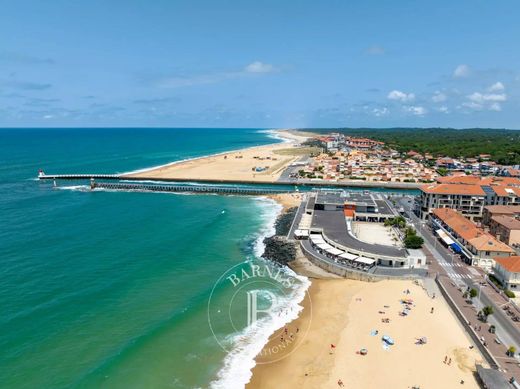 Luxury home in Capbreton, Landes
