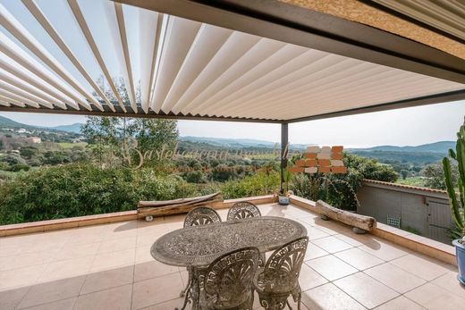 Villa in Bastelicaccia, South Corsica