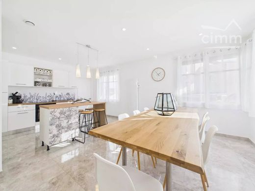 Luxury home in Grenoble, Isère