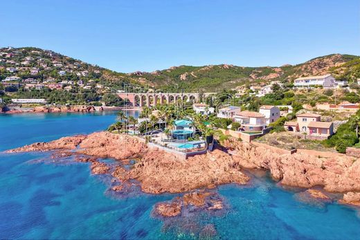 Luxury home in Saint-Raphaël, Var