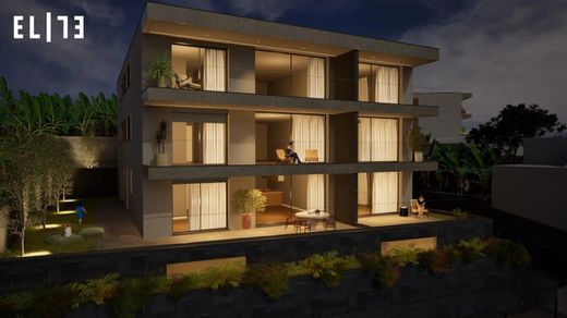 Appartamento a Câmara de Lobos, Madeira