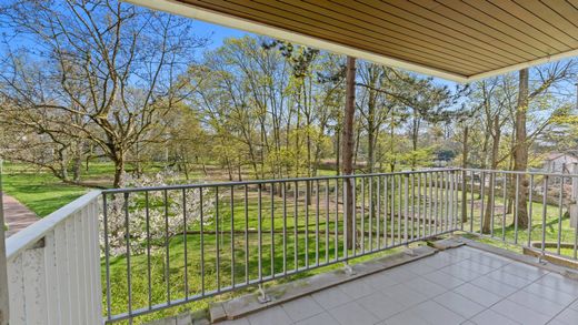 Piso / Apartamento en Garches, Altos de Sena