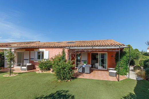 Casa de lujo en Roquebrune-sur-Argens, Var