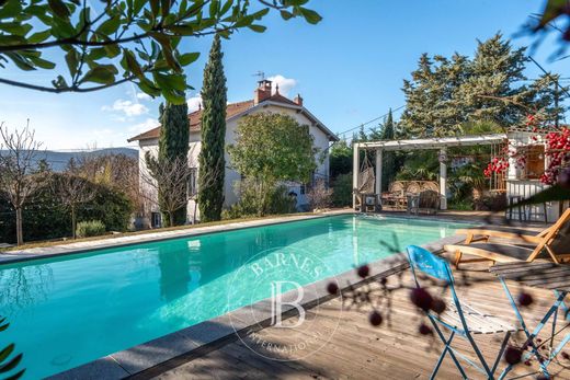 Luxury home in Vaugneray, Rhône