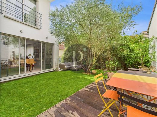 호화 저택 / Le Plessis-Robinson, Hauts-de-Seine