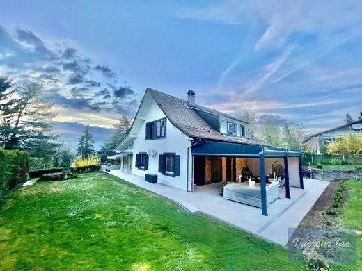 Luxury home in Le Mont-sur-Lausanne, Lausanne District