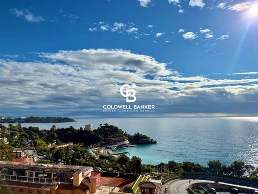 Apartment / Etagenwohnung in Roquebrune-Cap-Martin, Alpes-Maritimes