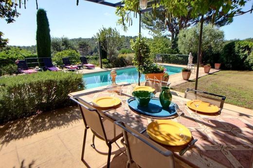 Luxus-Haus in Valbonne, Alpes-Maritimes