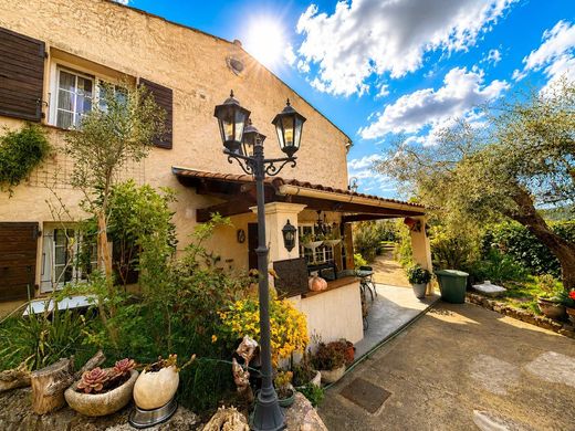 Luxury home in Contes, Alpes-Maritimes