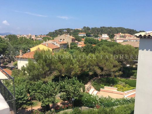Apartament w Saint-Tropez, Var