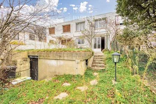 Casa di lusso a Rueil-Malmaison, Hauts-de-Seine