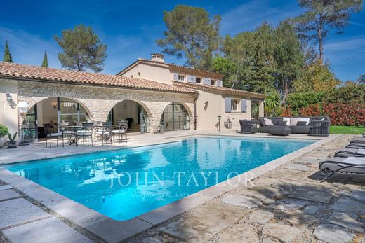Villa in Mougins, Alpes-Maritimes
