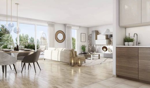 Piso / Apartamento en Thiais, Valle de Marne