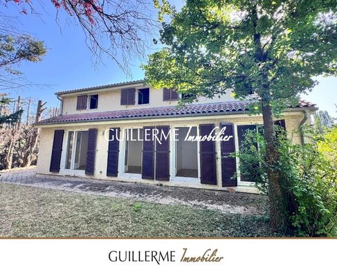 ‏בתי יוקרה ב  Dardilly, Rhône