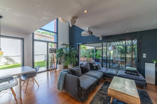 Apartment / Etagenwohnung in Lyon, Rhône
