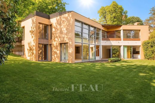 Luxury home in Garches, Hauts-de-Seine