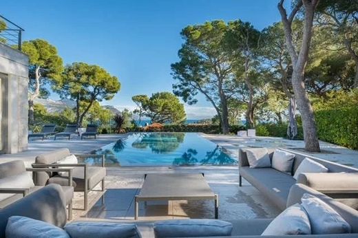 Saint-Jean-Cap-Ferrat, Alpes-Maritimesのヴィラ