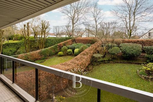 아파트 / Le Chesnay, Yvelines