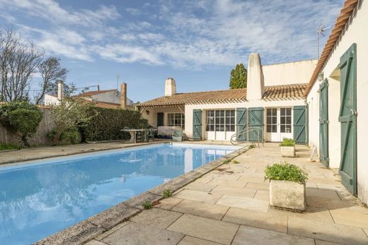 호화 저택 / Fouras, Charente-Maritime