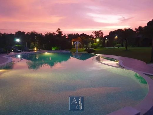 Villa in Libreville, Estuaire