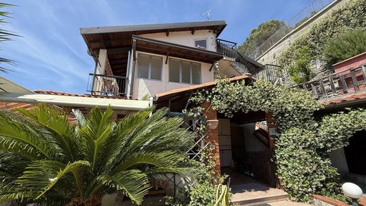 Villa in Camporosso, Provincia di Imperia