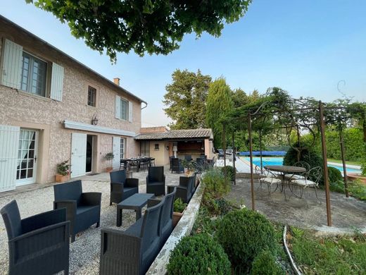 Rustik ya da çiftlik Cabannes, Bouches-du-Rhône