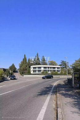 Office in Mouans-Sartoux, Alpes-Maritimes