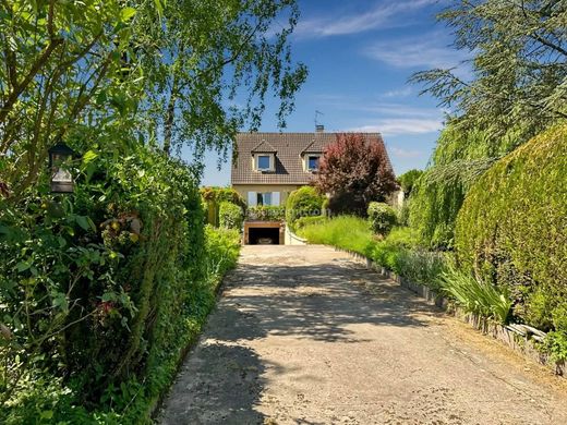 Luxe woning in Carnetin, Seine-et-Marne