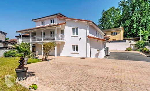 Casa de luxo - Jassans-Riottier, Ain