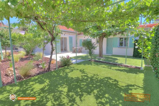 豪宅  Golfe-Juan, Alpes-Maritimes