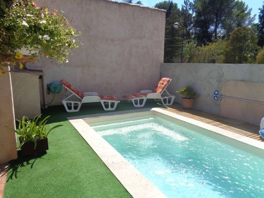 豪宅  Saint-Cannat, Bouches-du-Rhône