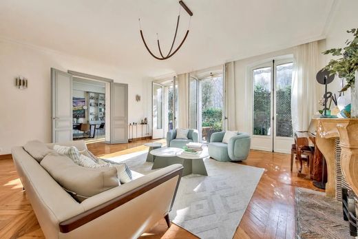 Apartment / Etagenwohnung in La Muette, Auteuil, Porte Dauphine, Paris
