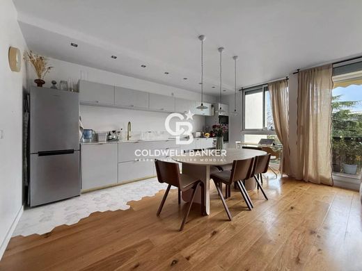 套间/公寓  Puteaux, Hauts-de-Seine