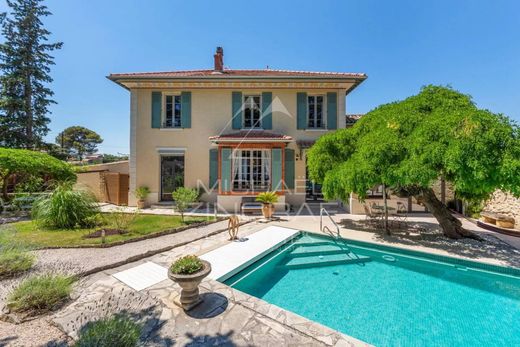 Luxus-Haus in Aix-en-Provence, Bouches-du-Rhône