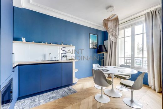 Apartment / Etagenwohnung in Motte-Picquet, Commerce, Necker, Paris