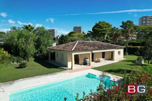 Villa in Antibes, Alpes-Maritimes