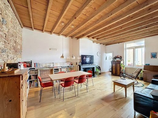 Apartment / Etagenwohnung in Lyon, Rhône