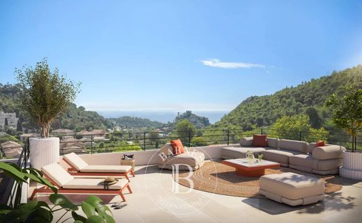 Apartment / Etagenwohnung in Èze, Alpes-Maritimes