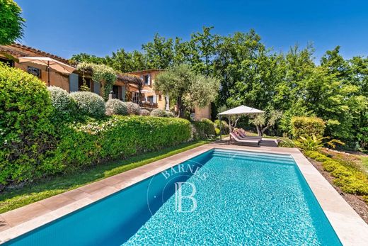 Villa in Châteauneuf-Grasse, Alpes-Maritimes