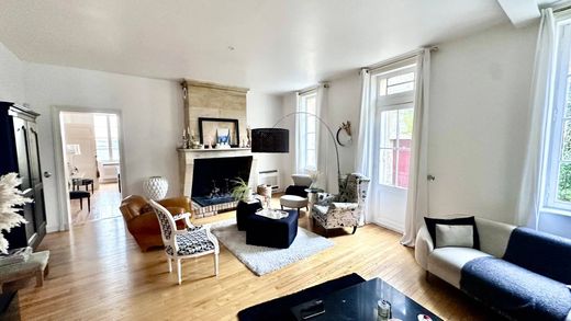 Luxury home in Saint-Émilion, Gironde