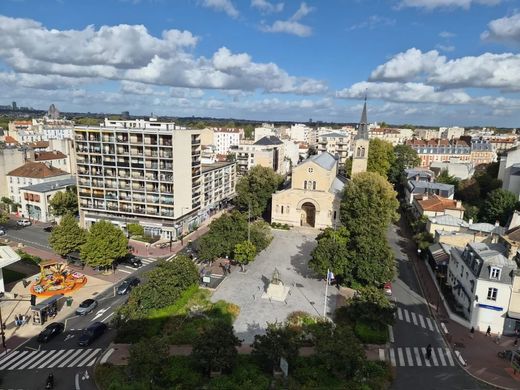 Apartment / Etagenwohnung in Charenton-le-Pont, Val-de-Marne