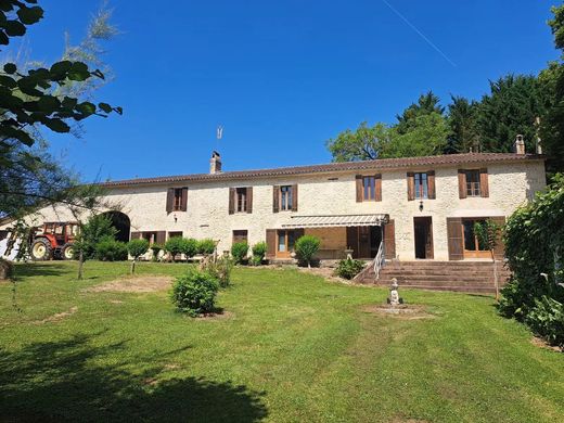 Элитный дом, Pujols, Lot-et-Garonne