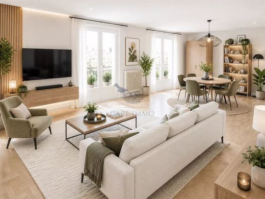 Apartment in Lyon, Rhône