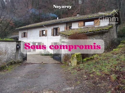 Luxury home in Noyarey, Isère